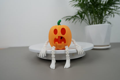 🎃Cute Halloween Articulated Pumpkin Man Lamp💡