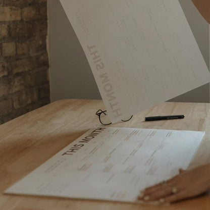 《Undated Large-Size Monthly Calendar 📅: 12 Tear-Away Pages to Ditch "Date Constraints" in Scheduling》