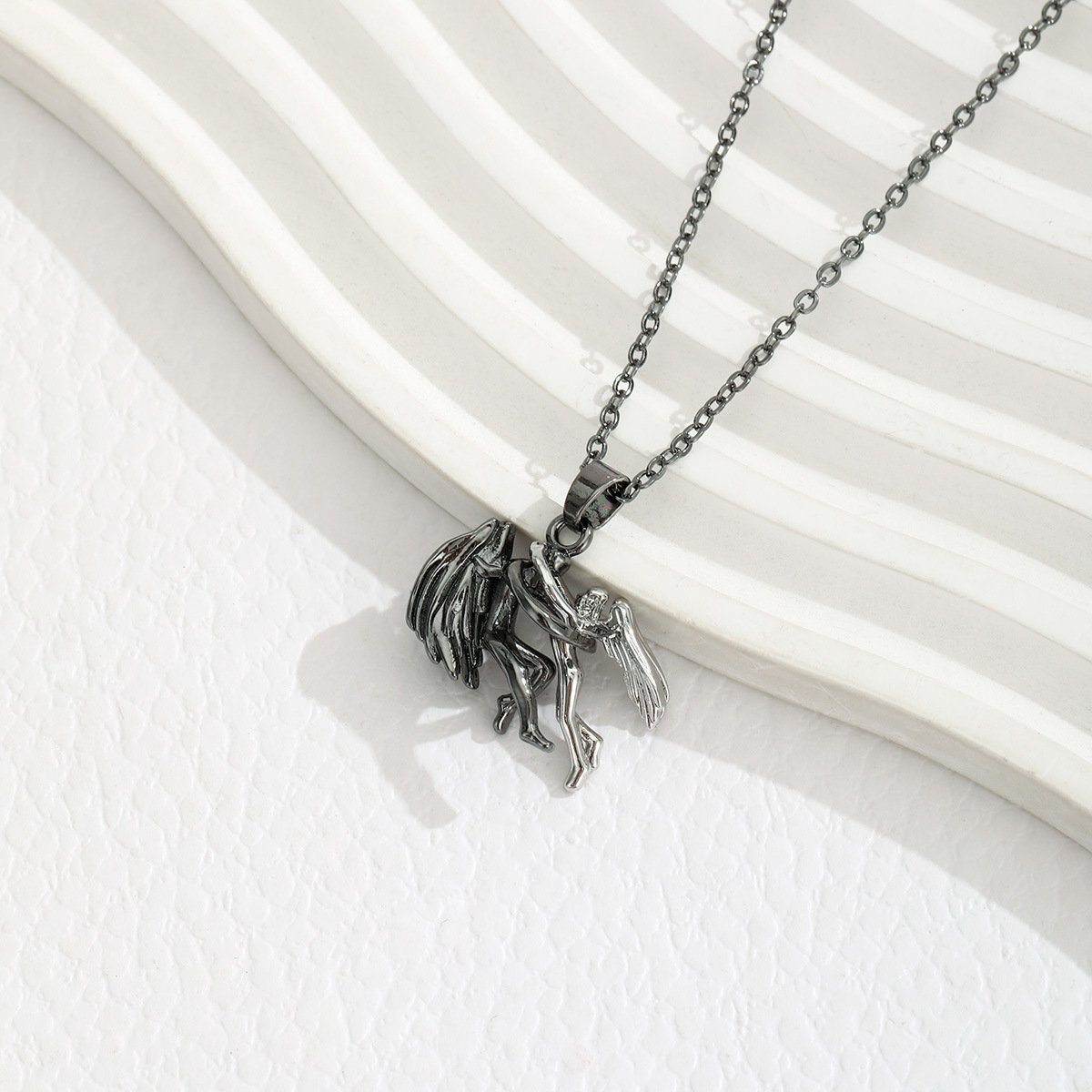 🔥Last 4 hours Sale: Save 49%-925 Silver Angel and Demonio Collar