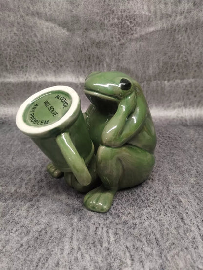 🔥Last Day 49% OFF - 🐸Antique Ceramic Naughty Frog Shot Glass Holder