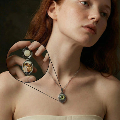 🖤👁️The Gaze · Keepsake Locket