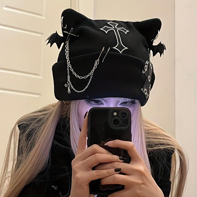 🔥Last Day 49% OFF - 🖤🦇Gothic Cat Ear Beanie with Punk Chain & Bat Charm