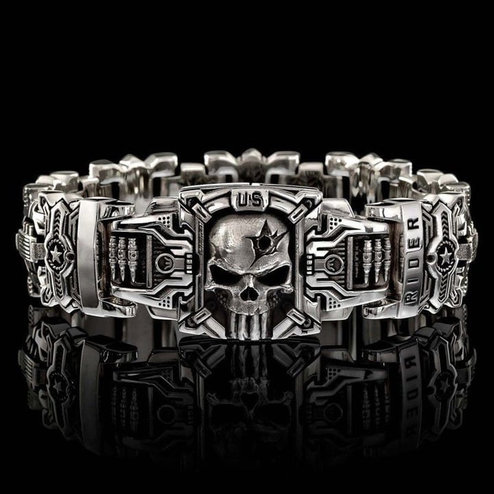 🔥Last 4 hours Sale: Save 50% -Armed Forces Destiny Struggle Skull Interlock Silver Bracelet