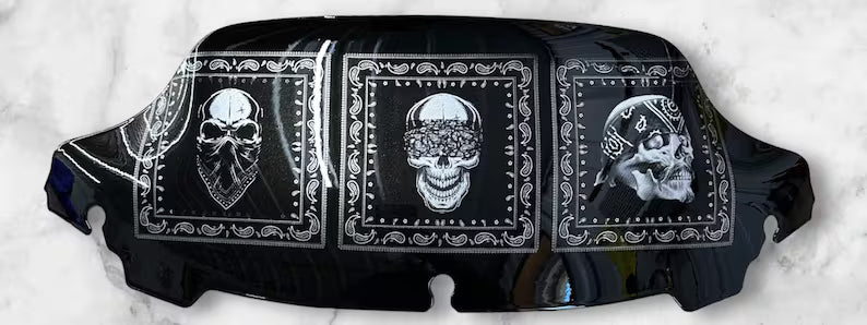 🔥Limited Edition - 2026 Windshield Scrollwork Skull