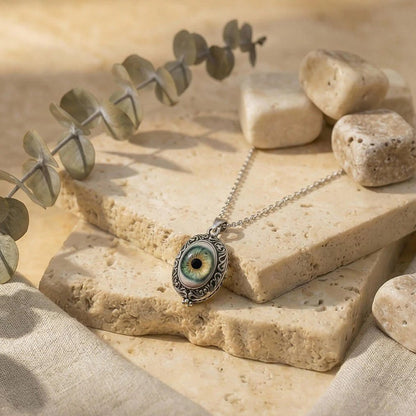 🖤👁️The Gaze · Keepsake Locket