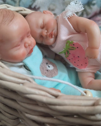 ✨🎉MINI REBORN BABY DOLL✨EPIC REAL👶