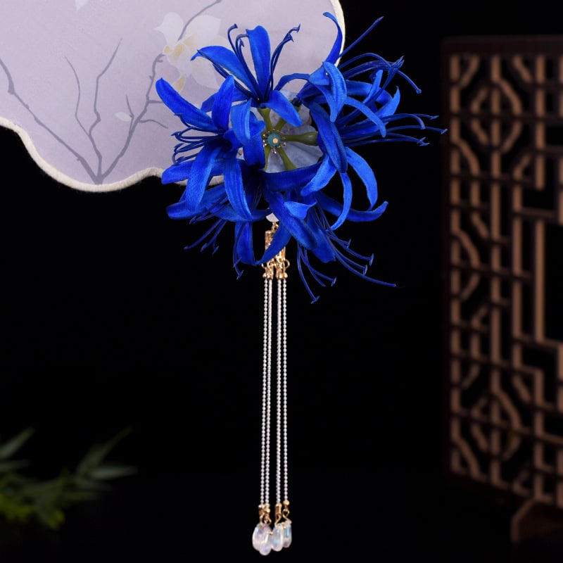 🔥Last Day 49% OFF - 🌹🔥Gothic Red Spider Lily Flower Hair Clips with Tassel