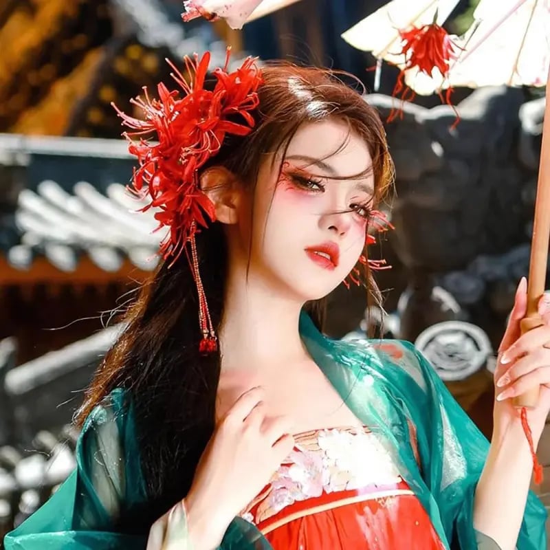 🔥Last Day 49% OFF - 🌹🔥Gothic Red Spider Lily Flower Hair Clips with Tassel