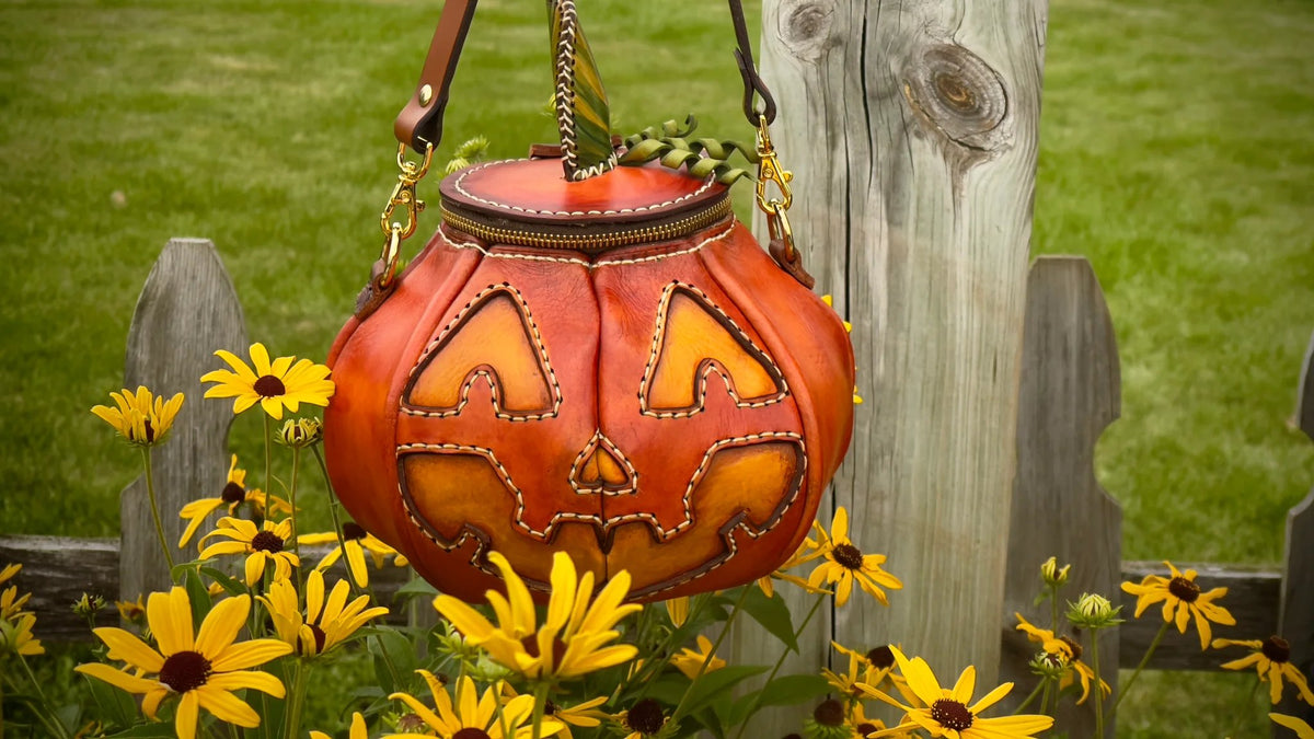 🔥Last Day 49% OFF - 🎃The Great Purely handmade leather Pumpkin Bag(✨Same as in the video)