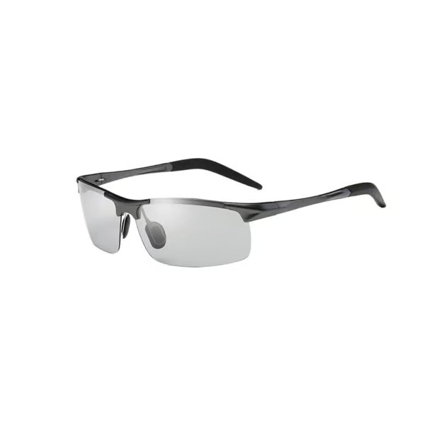 Photochromic Sunglasses with Anti-glare Polarized Lens🔥