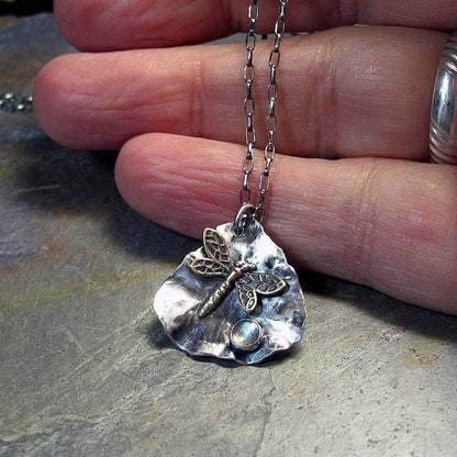 ⏰Historical Lowest Price: Save 49% -Vintage Dragonfly Shell Necklace