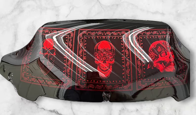 🔥Limited Edition - 2026 Windshield Scrollwork Skull