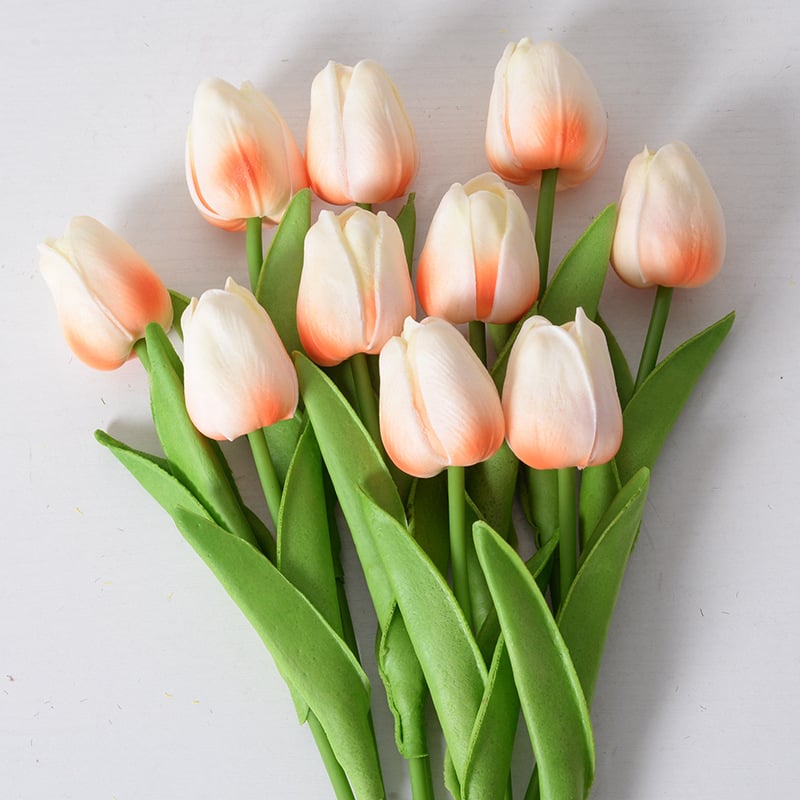 ✨Valentine's Day Early Bird Sale 49% OFF! - UV Resistant Lifelike Artificial Tulips Flowers💐