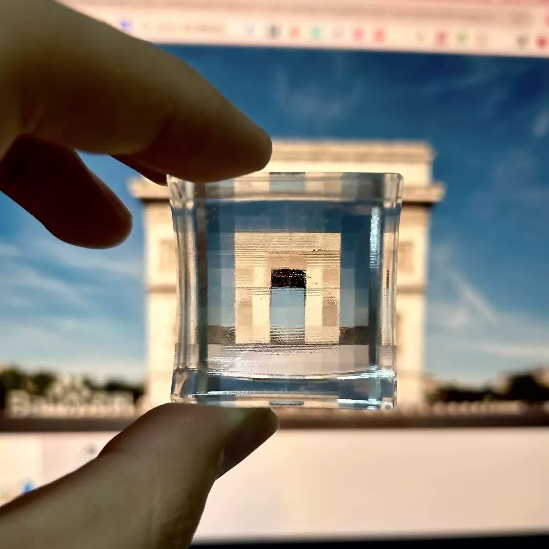 🔥Last 4 hours Sale: Save 50% -📷Crystal Pixel Filter Stone Keychain