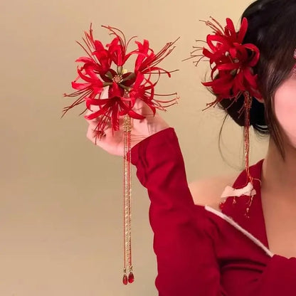🔥Last Day 49% OFF - 🌹🔥Gothic Red Spider Lily Flower Hair Clips with Tassel