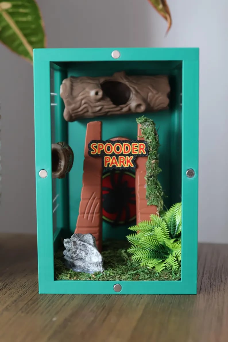 🔥Last Day 49% OFF - Jumping Spider Enclosure Spooder Park Decor