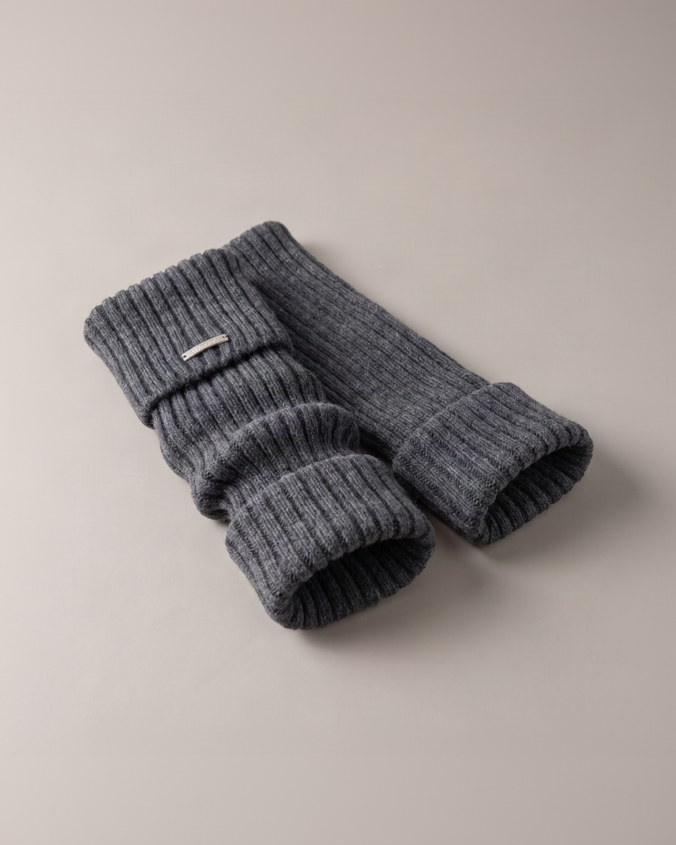 The Ribbed Leg Warmers
