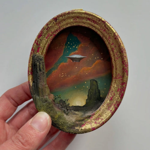 🔥LAST DAY 49% OFF - 👽🛸 Handmade UFO Diorama Art Sculpture