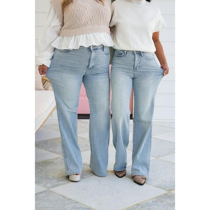 🏆LAST DAY 49% OFF💥 Vintage Wash Plus-Size Jeans -Stretchy, Straight Leg & Butt-Lifting Fit🎁