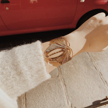 🔥Last Day 49% OFF - 💫Handmade Gold Flying Dragonfly Bracelet